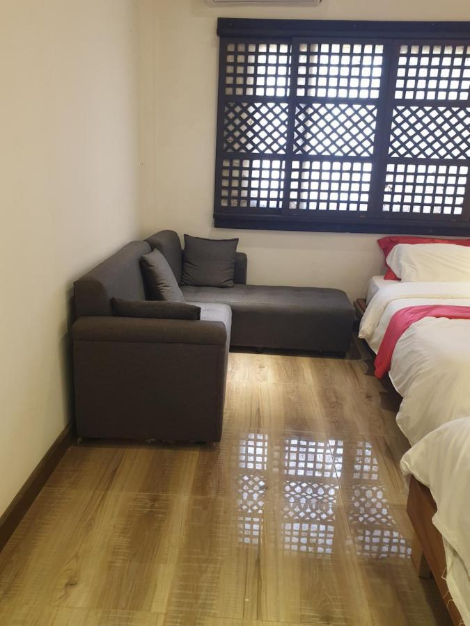 Miley Lodging Restobar New Busuanga Exterior foto
